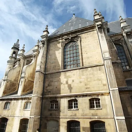 Residense Louvre Museum By Prestige