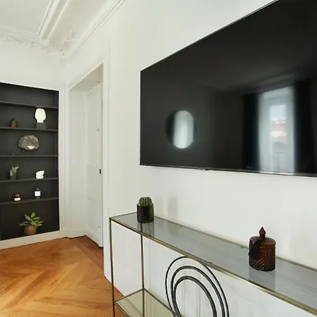 Residense Louvre Museum By Prestige Apartment