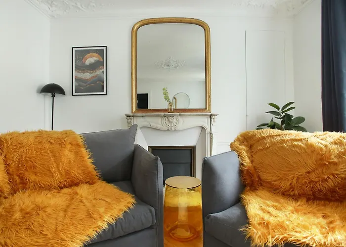 Residense Louvre Museum By Prestige