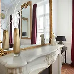 Residense Louvre Museum By Prestige Apartman Párizs