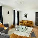 Residense Louvre Museum By Prestige Apartman Párizs
